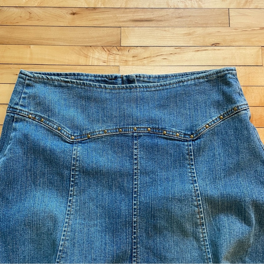 2000s Y2K Blue denim midi skirt with studded details - Picture 2 of 7